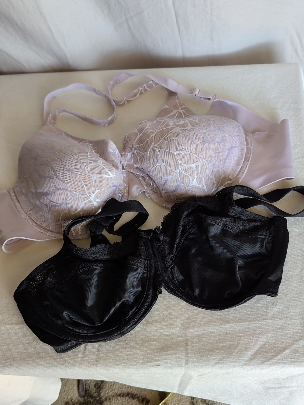 Lilyette Black and Light Pink Lace Bali T-Shirt Bra Duo